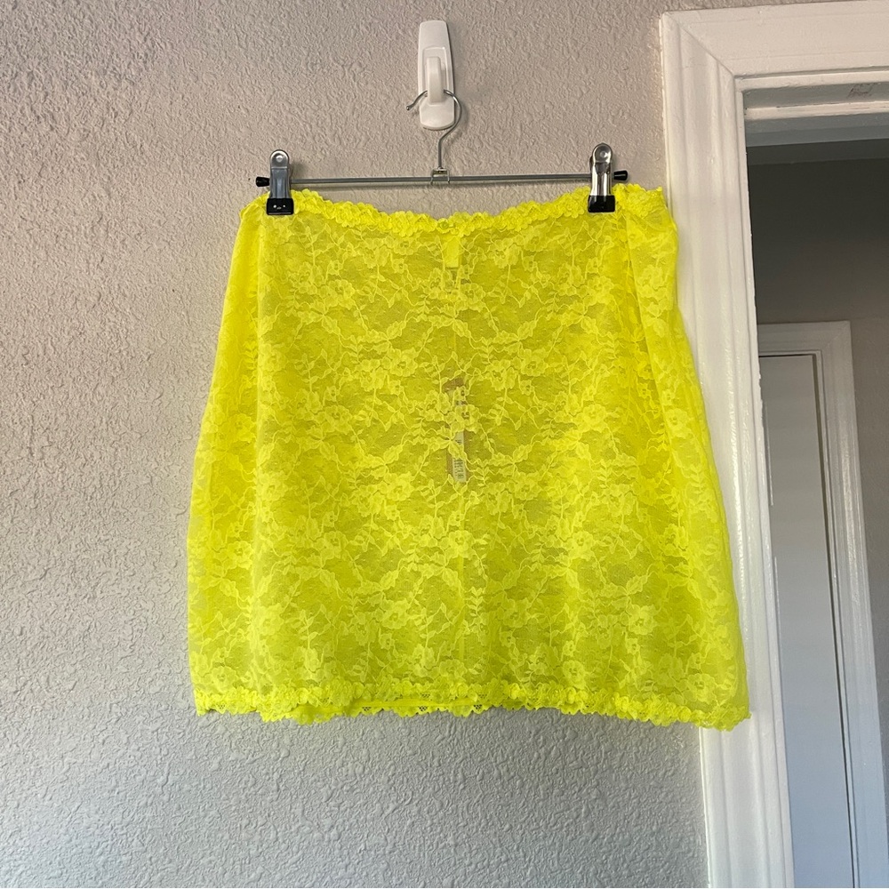 SKIMS Neon yellow stretch, lace, intimate skirt 3X NWT - Picture 2 of 8